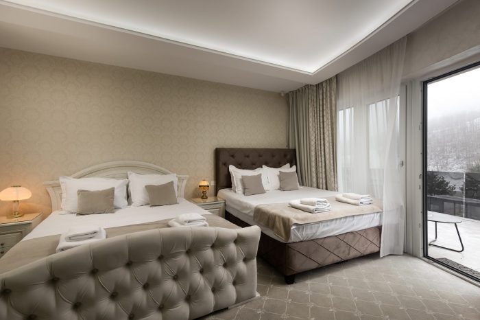 Camera Dubla Standard Standard King Studio