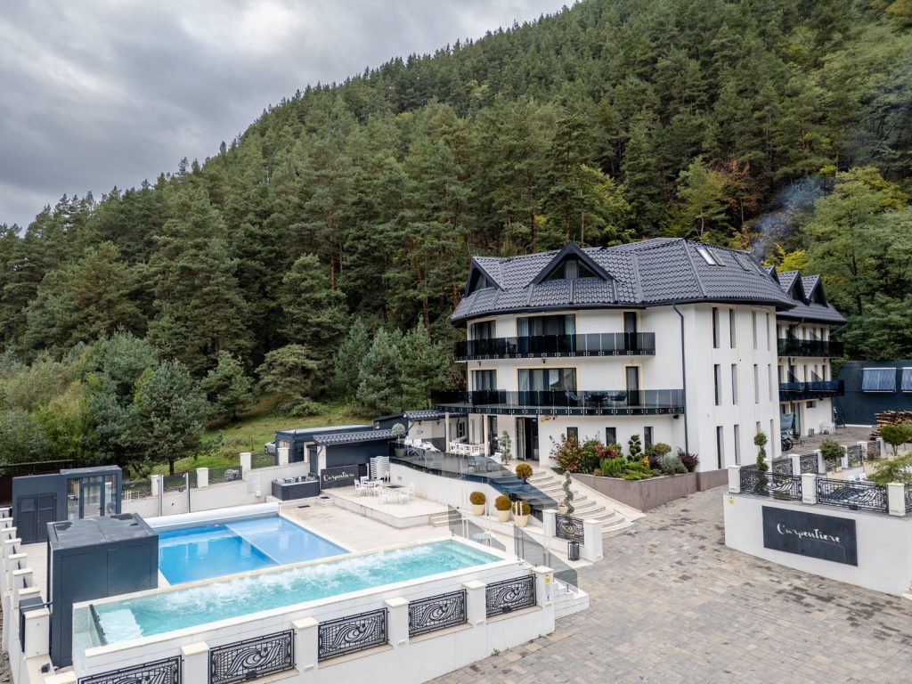 Hotel cu SPA Sibiu 2 Piscine All Season